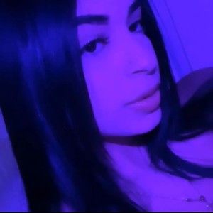 Meet your Posher, Mayra